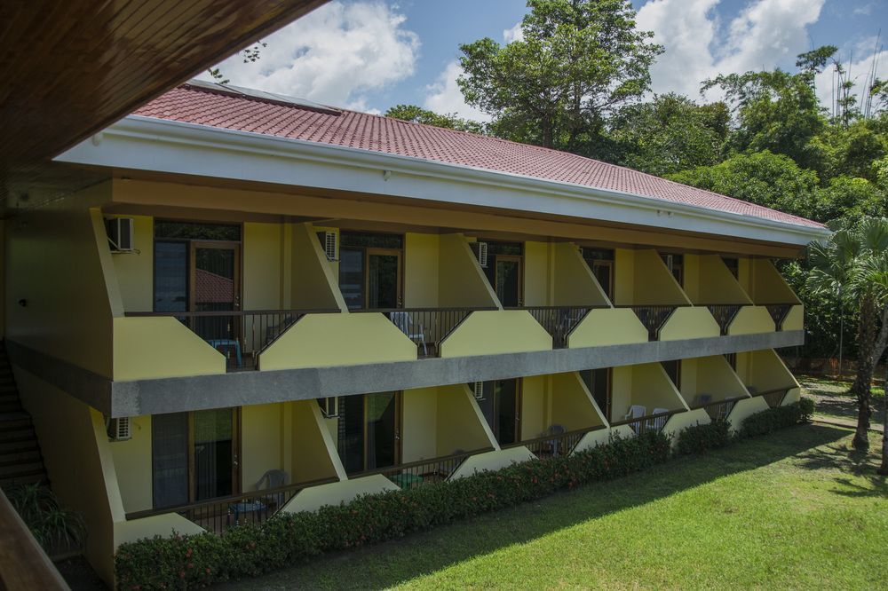 Hotel 曼努埃尔安东尼奥 外观 照片