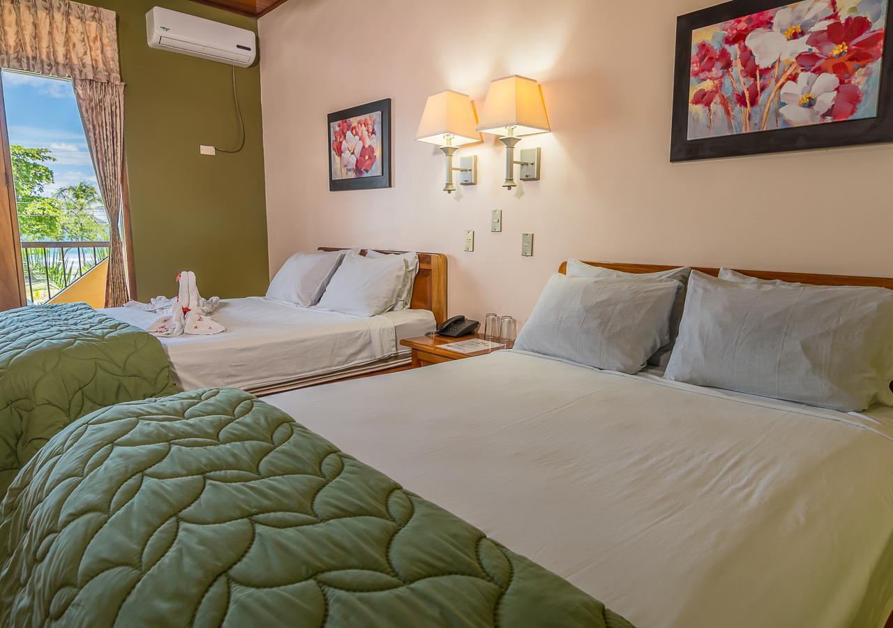 Hotel 曼努埃尔安东尼奥 外观 照片
